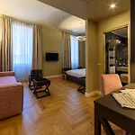 Paradiso Hotel