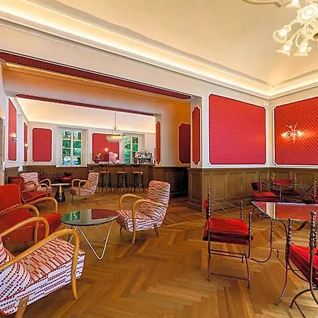 Paradiso 4*